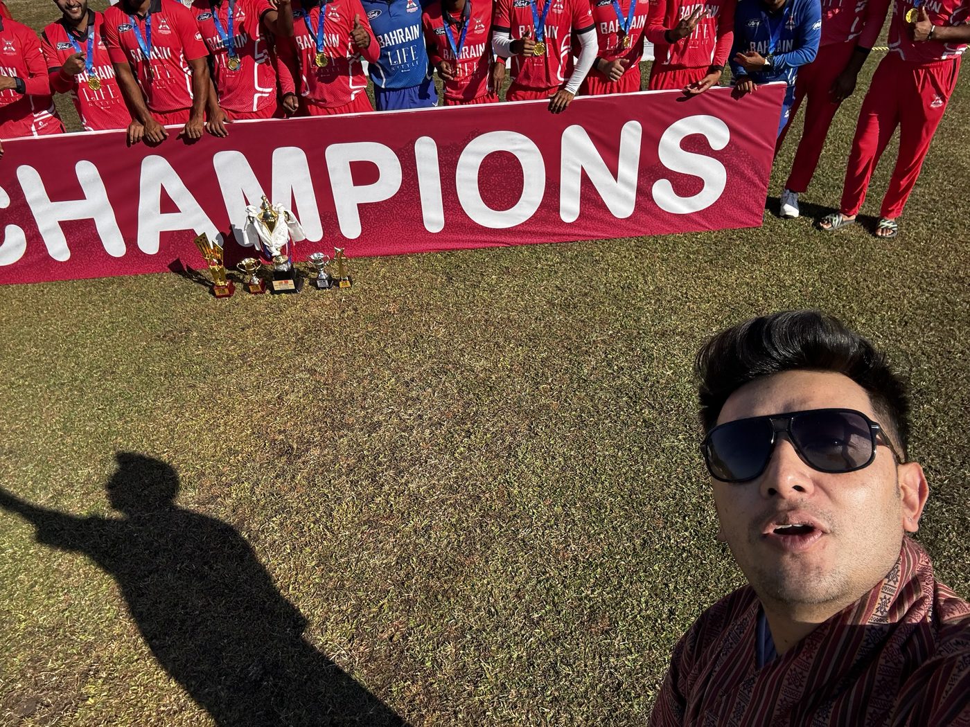 Trophy presentation — Bahrain, champions