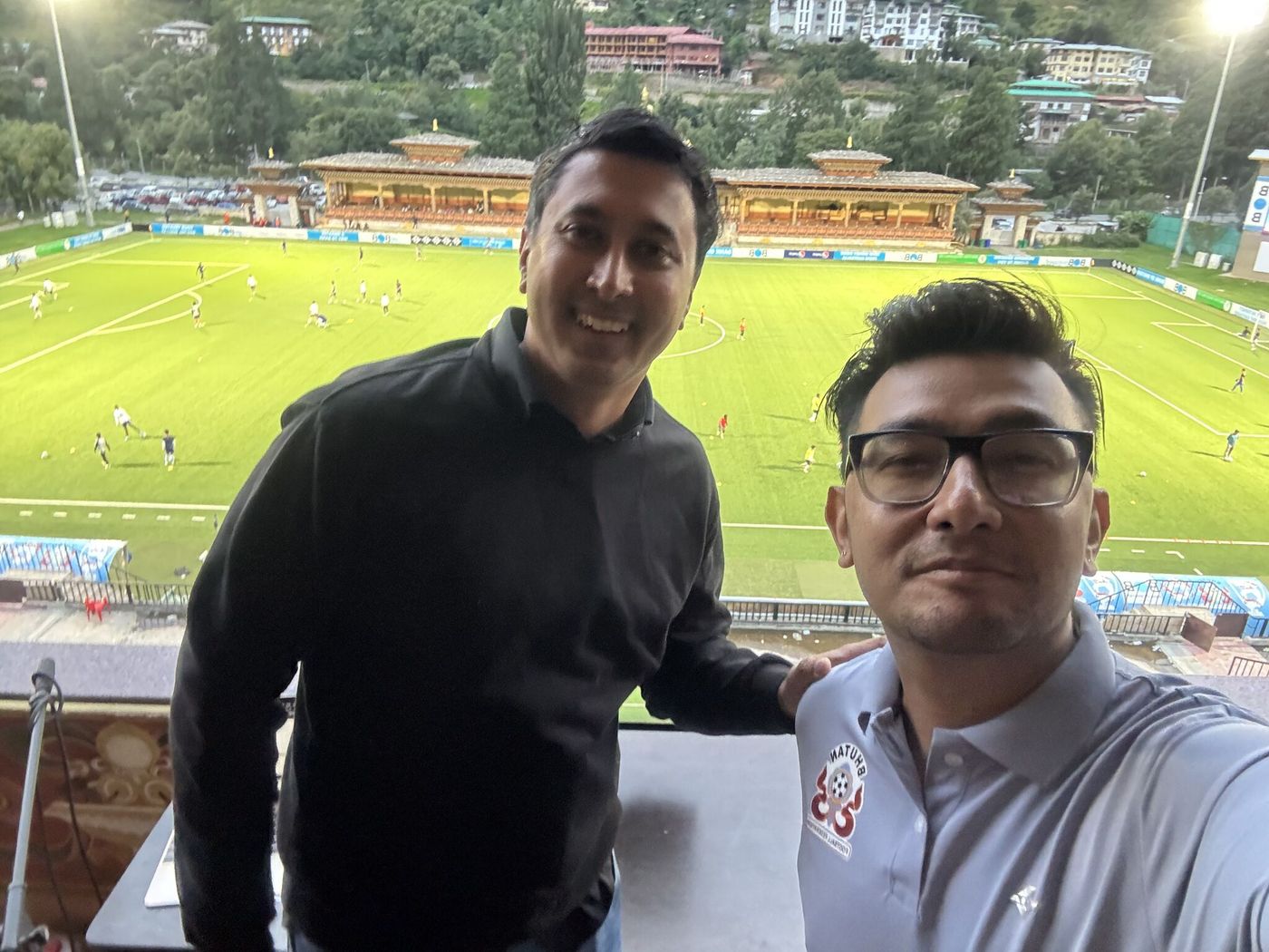 With my commentary trainer